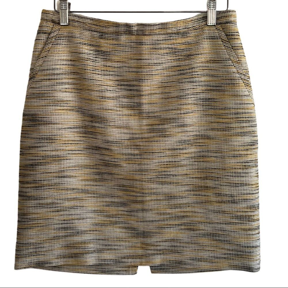 Anne Klein Yellow and Black Woven Design Straight Skirt with pockets Size 8